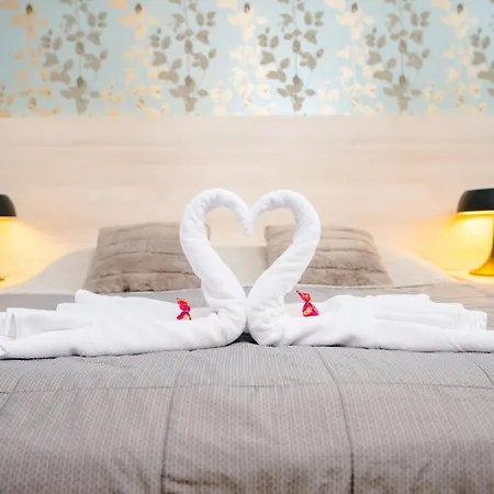 Spirit Superior Wellness - Free Wellness, Wifi, Parking Appartamento Harrachov